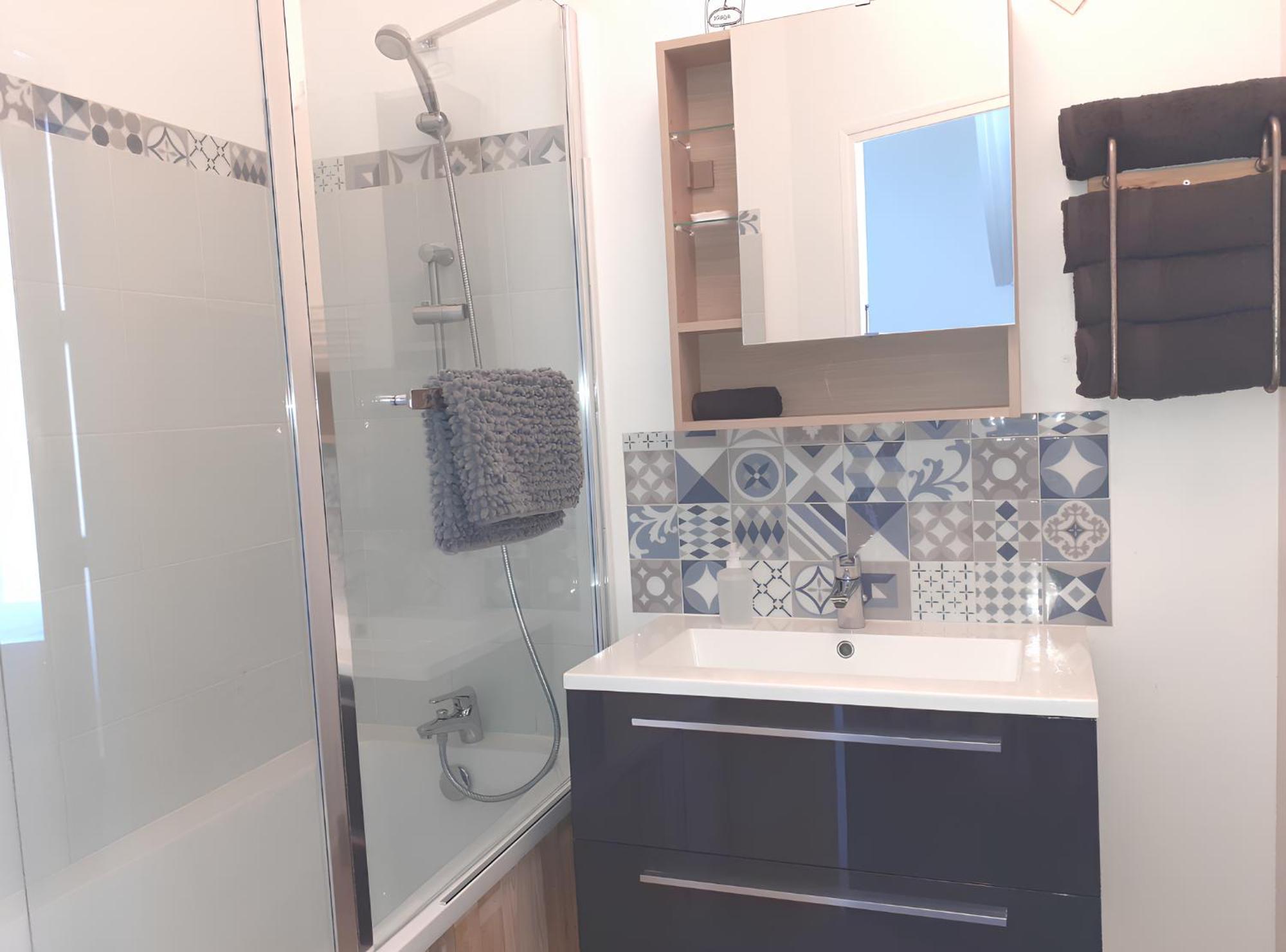 L'Artistique, 4 Lits, 2 Chambres, Stationnement Gratuit, Spacieux, Atypique Amiens Zewnętrze zdjęcie