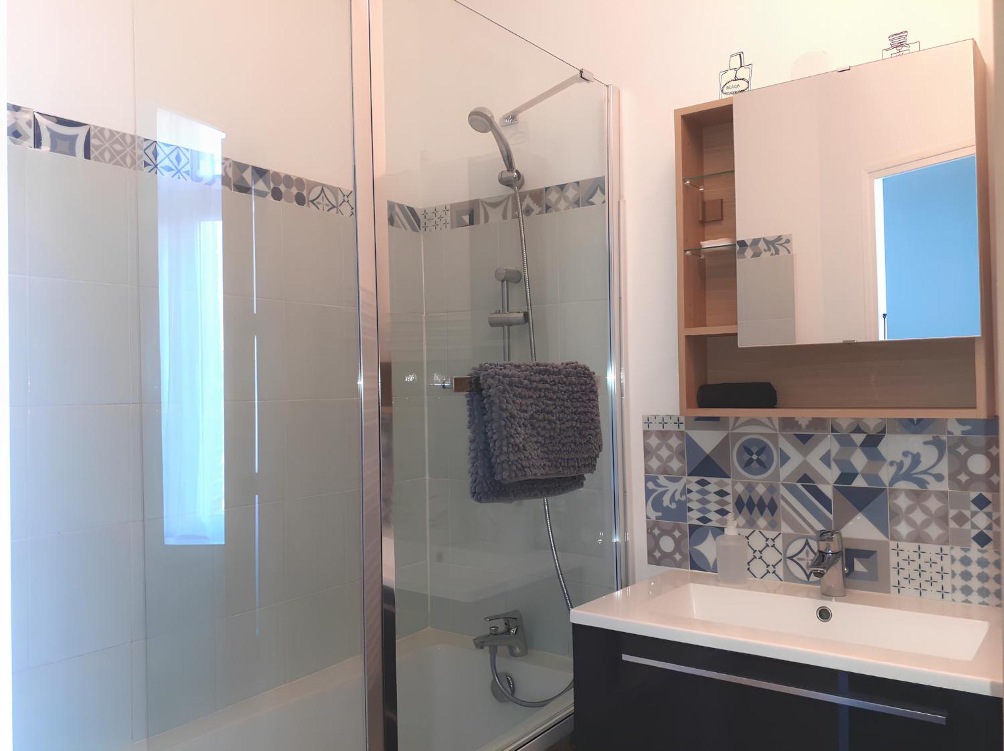 L'Artistique, 4 Lits, 2 Chambres, Stationnement Gratuit, Spacieux, Atypique Amiens Zewnętrze zdjęcie
